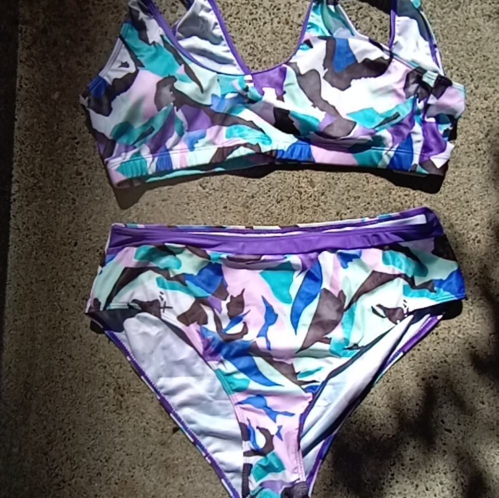 Bathing suit
